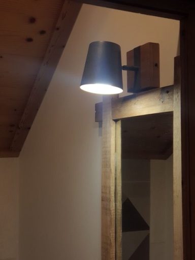 Applique bois métal